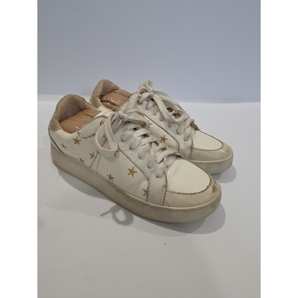 Girls Sneackers Size 7.5 Shoes